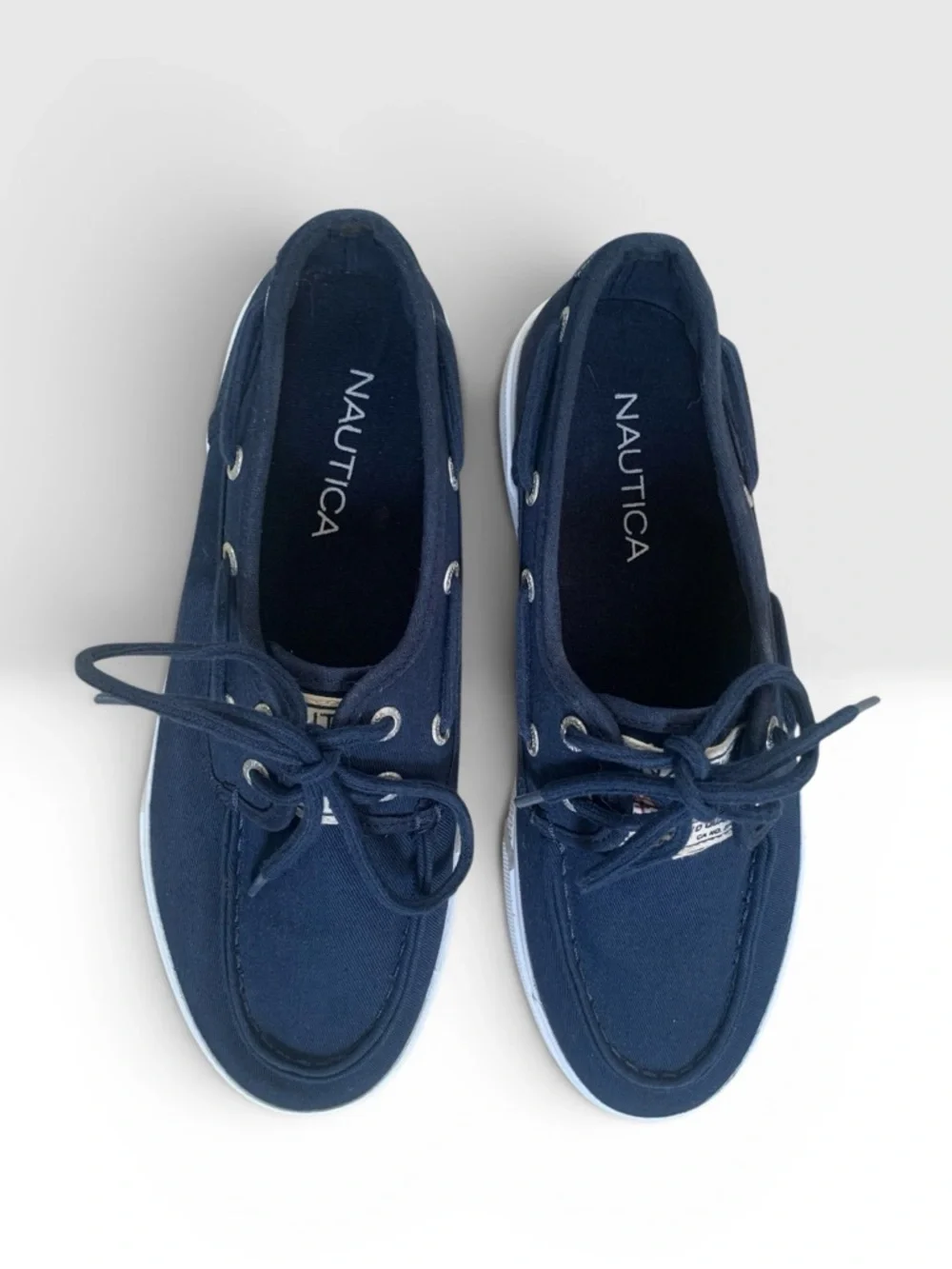Nautica Navy Canvas Boat Shoes Men’s 7.5 Lace-Up Deck Sneakers Preppy Coastal
